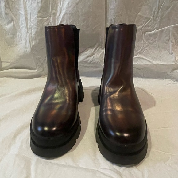 NWOT, lug sole Steve Madden boots. Metallic look skews purple, silver & black. - Picture 1 of 6